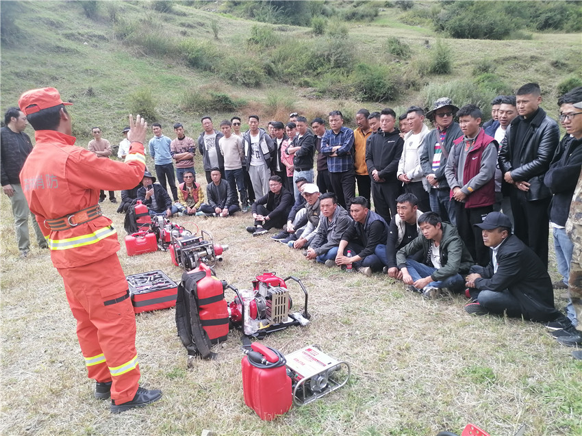 圖為培訓(xùn)現(xiàn).jpg 圖為培訓(xùn)現(xiàn).jpg